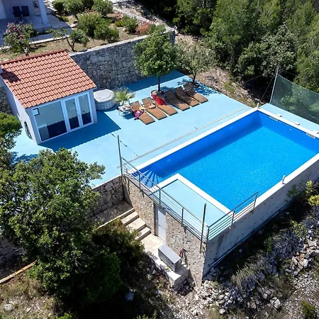 House Beleca Hvar Town